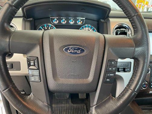Oxford White 2014 Ford F-150 Lariat