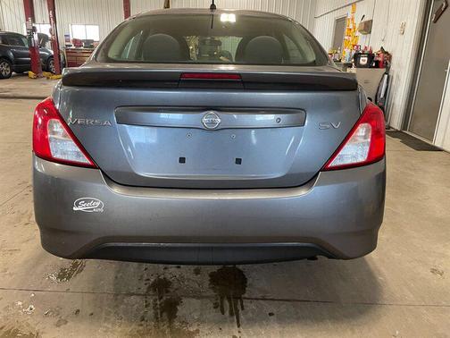 2016 Nissan Versa 1.6 SV