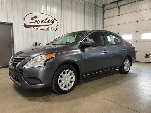 2016 Nissan Versa 1.6 SV