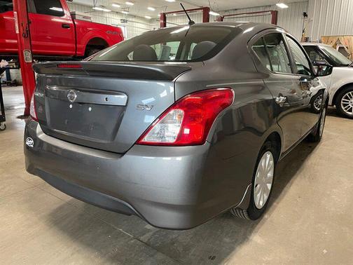 2016 Nissan Versa 1.6 SV