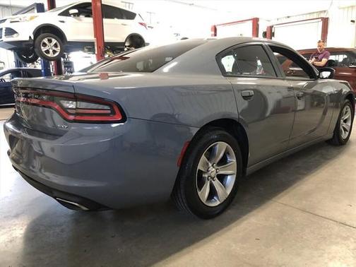 2017 Dodge Charger SXT