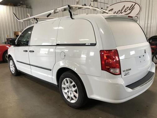 2015 RAM Cargo Tradesman