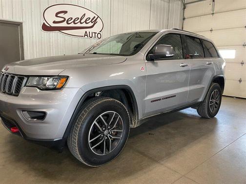 Billet Silver Metallic Clear Coat 2018 Jeep Grand Cherokee Trailhawk