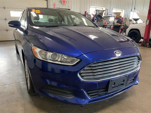 White Platinum Metallic Tri-Coat 2015 Ford Fusion Hybrid SE