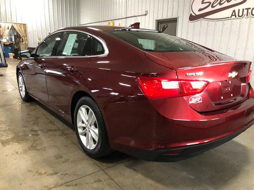 2016 Chevrolet Malibu 1LT