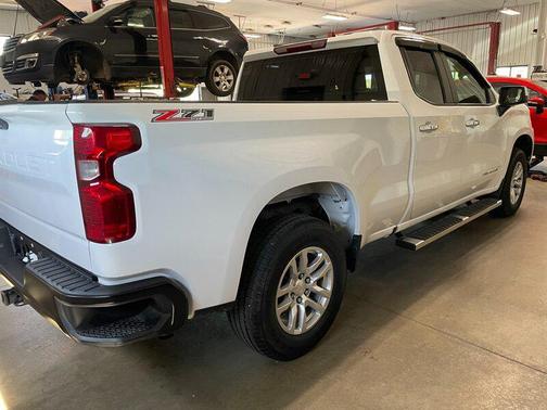 Summit White 2021 Chevrolet Silverado 1500 WT