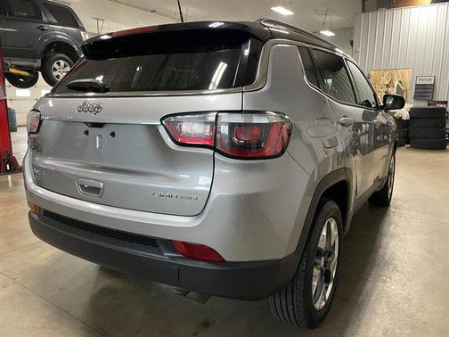 Billet Silver Metallic Clearcoat 2019 Jeep Compass Limited
