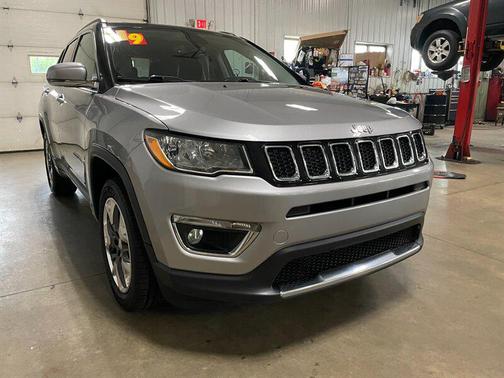 Billet Silver Metallic Clearcoat 2019 Jeep Compass Limited