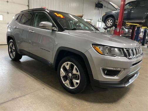 Billet Silver Metallic Clearcoat 2019 Jeep Compass Limited