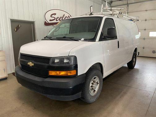 Summit White 2019 Chevrolet Express 2500 Work Van