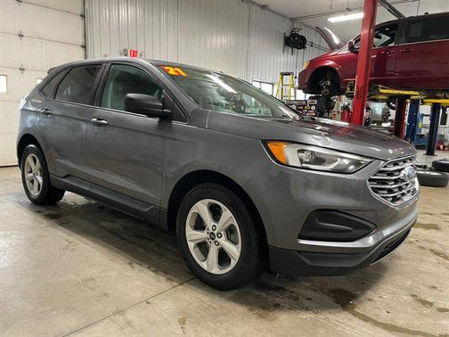 2021 Ford Edge SE