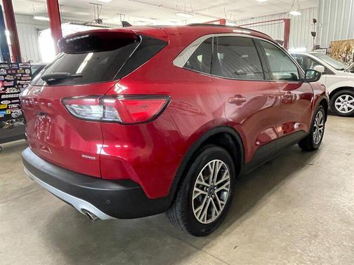 Rapid Red Metallic Tinted Clearcoat 2021 Ford Escape SEL
