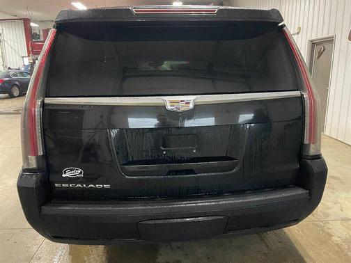 2016 Cadillac Escalade ESV Platinum