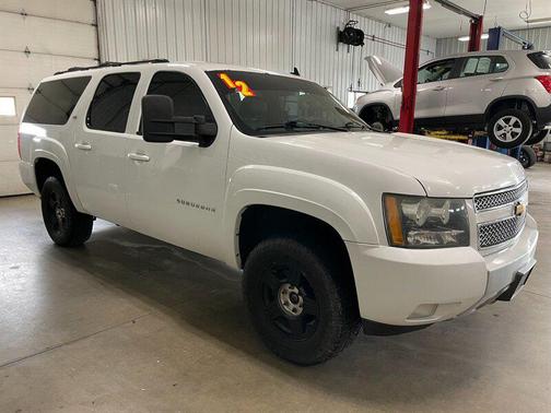 Summit White 2012 Chevrolet Suburban 1500 LT