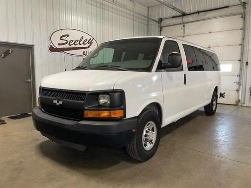 2011 Chevrolet Express 3500 LS
