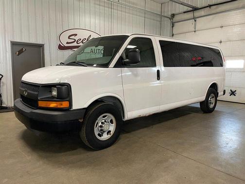 2011 Chevrolet Express 3500 LS