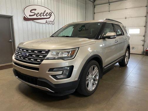 White Platinum Metallic Tri-Coat 2017 Ford Explorer Limited
