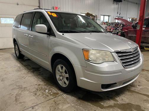 2010 Chrysler Town & Country Touring
