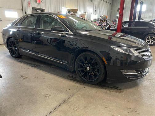 2015 Lincoln MKZ Base