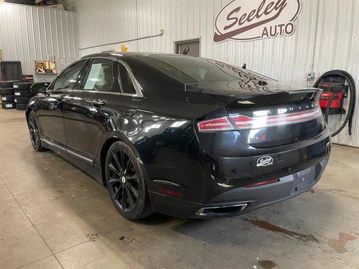 2015 Lincoln MKZ Base