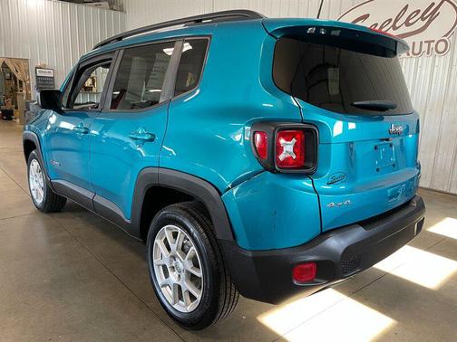 Bikini Metallic Clearcoat 2020 Jeep Renegade Latitude