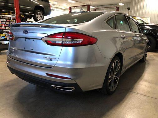 2020 Ford Fusion Titanium