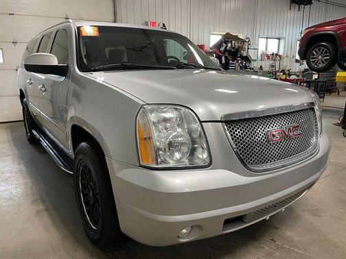 2013 GMC Yukon XL Denali