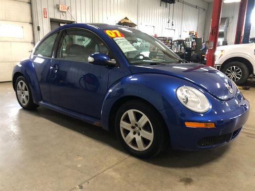 2007 Volkswagen New Beetle 2.5