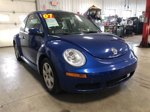 2007 Volkswagen New Beetle 2.5