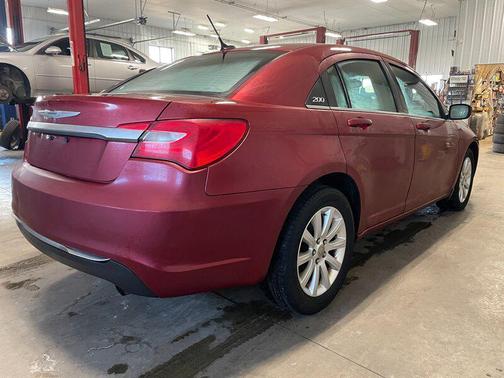 2014 Chrysler 200 Touring