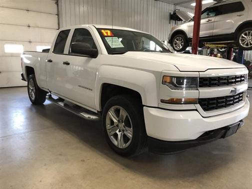 2017 Chevrolet Silverado 1500 Custom