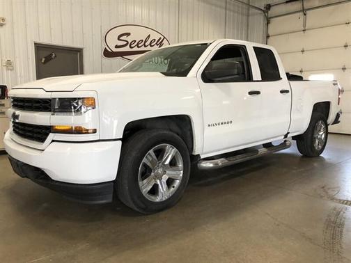 2017 Chevrolet Silverado 1500 Custom