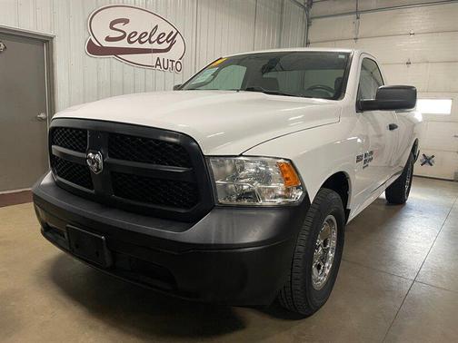 Bright White Clearcoat 2019 RAM 1500 Tradesman
