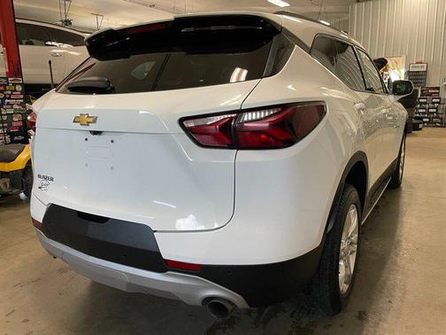 Summit White 2021 Chevrolet Blazer 2LT