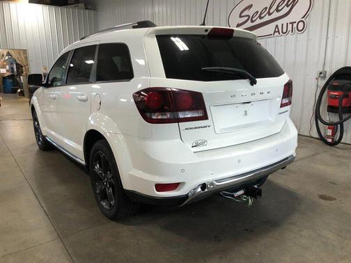 2020 Dodge Journey Crossroad