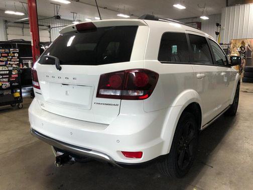 2020 Dodge Journey Crossroad