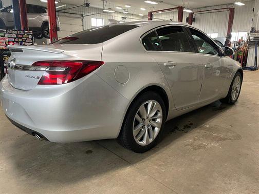 2017 Buick Regal Turbo Sport Touring