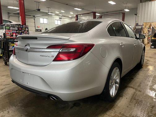 2017 Buick Regal Turbo Sport Touring