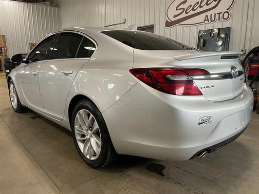 2017 Buick Regal Turbo Sport Touring