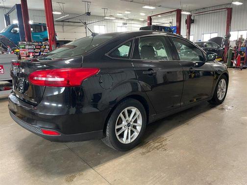 Tuxedo Black 2015 Ford Focus SE