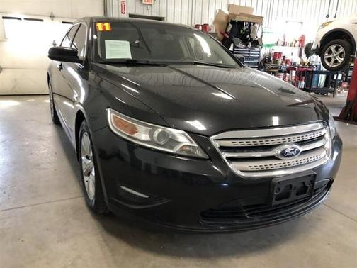 2011 Ford Taurus SEL
