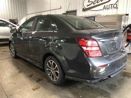 2020 Chevrolet Sonic FWD Sedan LT