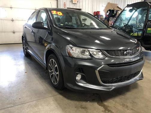 2020 Chevrolet Sonic FWD Sedan LT