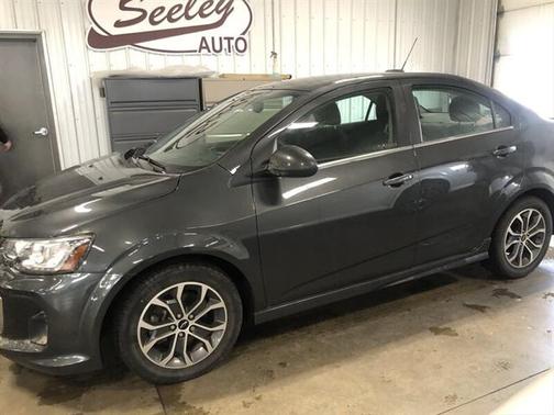 2020 Chevrolet Sonic FWD Sedan LT