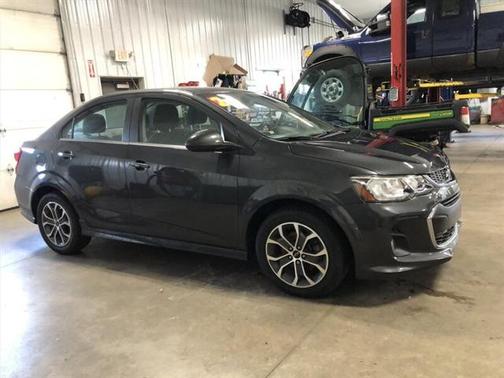 2020 Chevrolet Sonic FWD Sedan LT