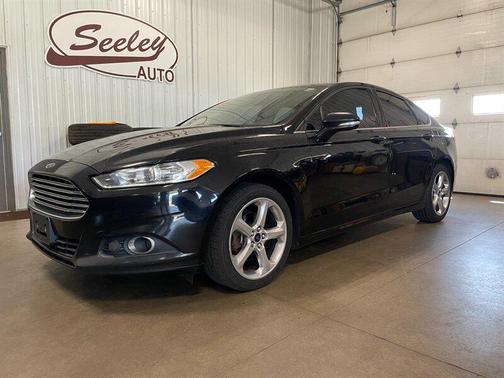Shadow Black 2016 Ford Fusion SE