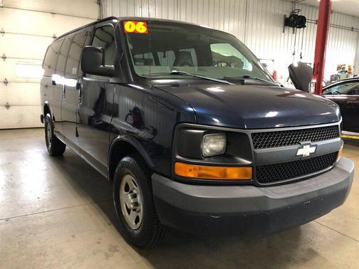 2006 Chevrolet Express 1500 Base