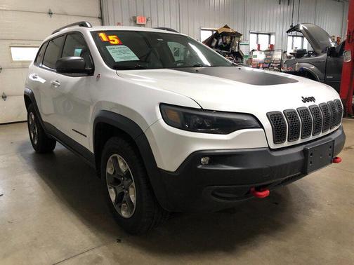 2019 Jeep Cherokee Trailhawk