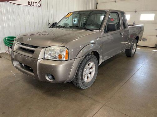 Sand Dune Metallic Clearcoat 2003 Nissan Frontier XE King Cab
