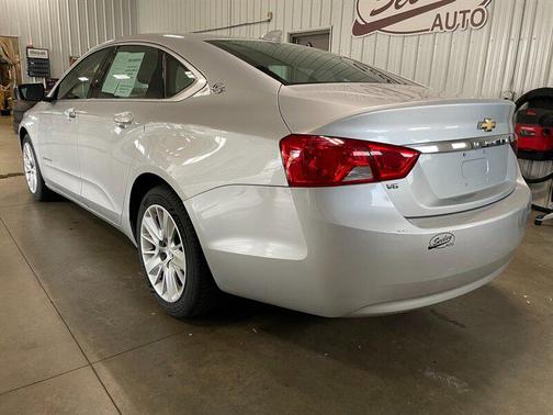 Silver Ice Metallic 2017 Chevrolet Impala 1LS